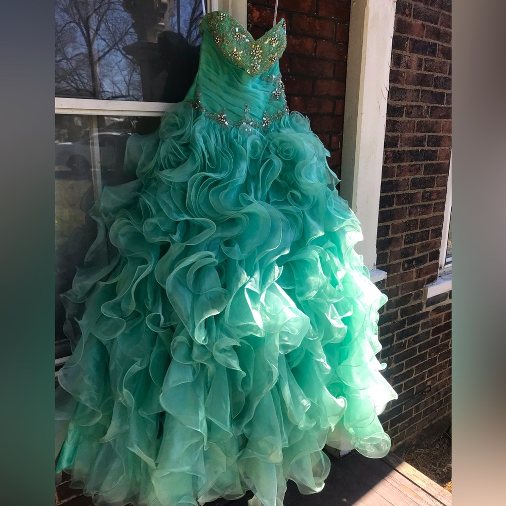 DISNEY Princess Ariel Gown